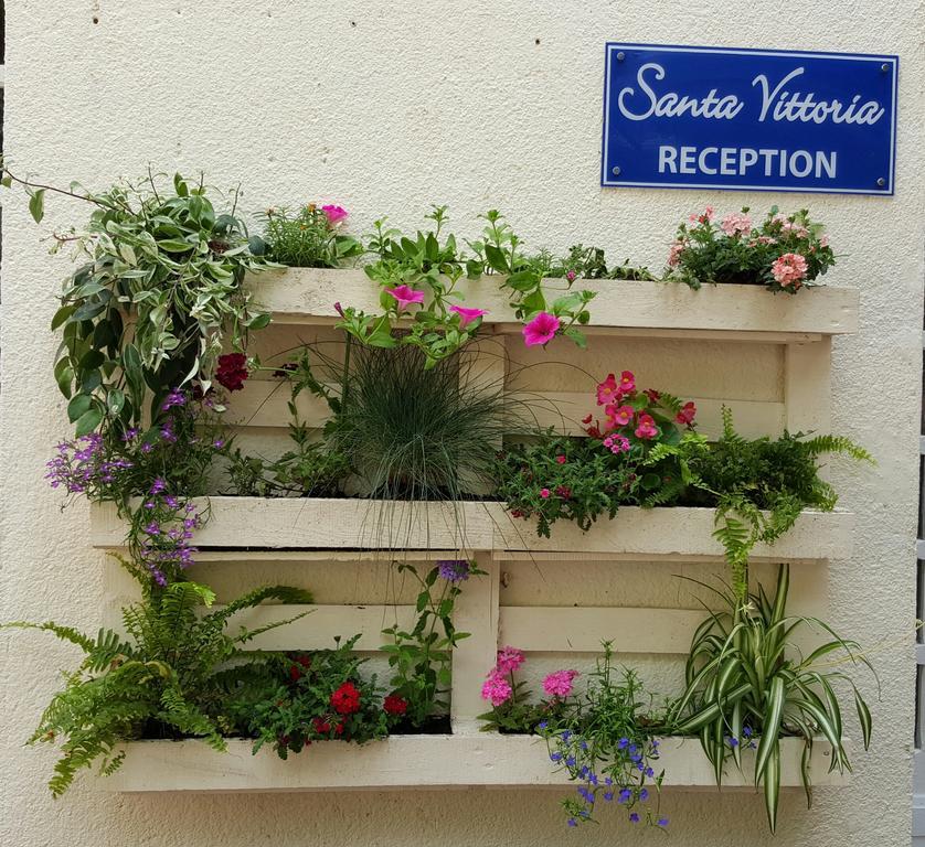 Hotel De La Plage Santa Vittoria Algajola  Buitenkant foto