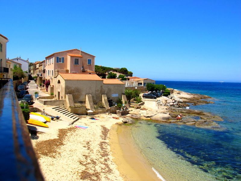 Hotel De La Plage Santa Vittoria Algajola  Buitenkant foto